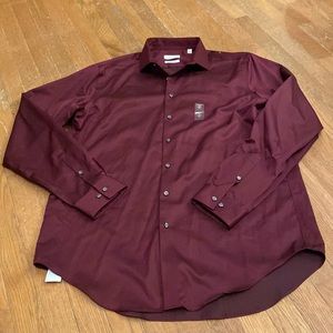 Men’s Calvin Klein dress shirt